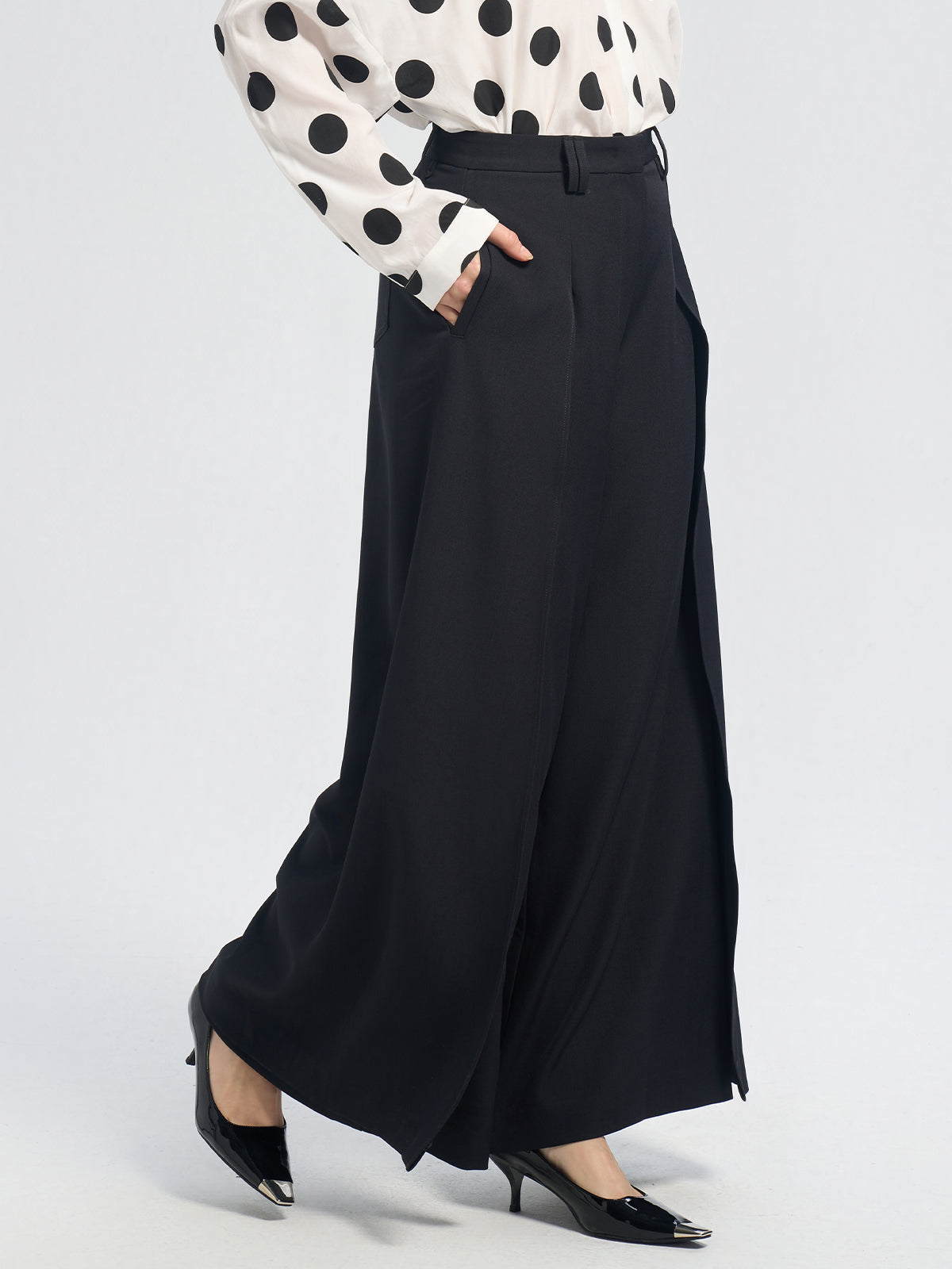 Super Wide Leg Pants