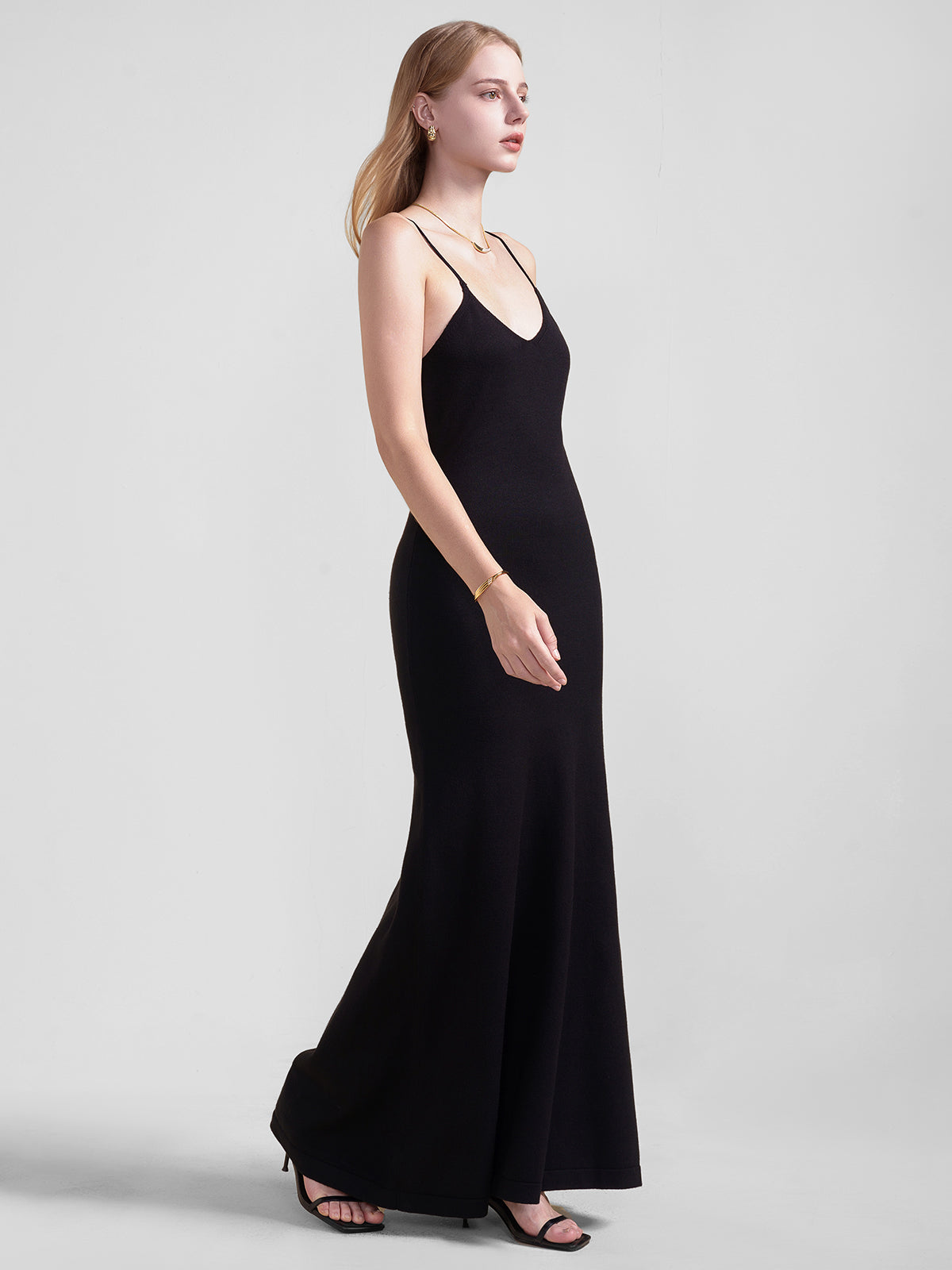 V-Neck Spaghetti Strap Knit Maxi Dress