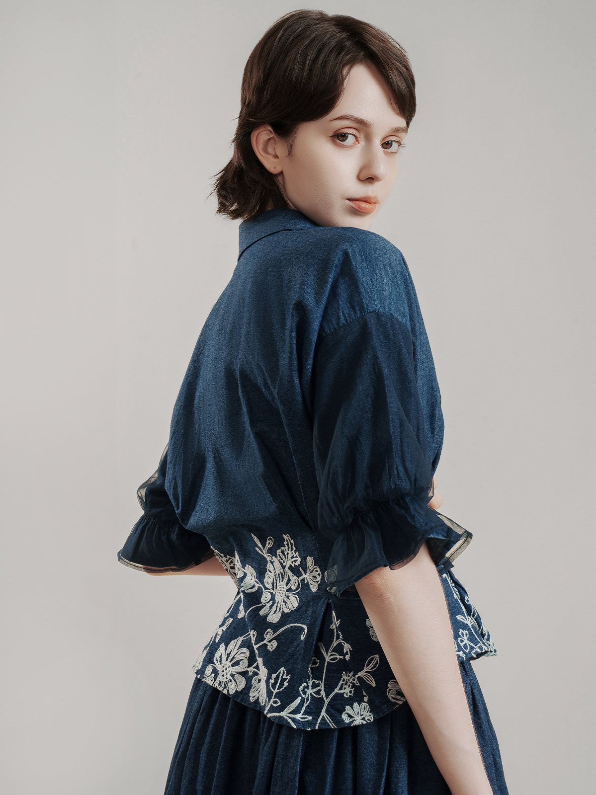 Bloom Embroidery Cinched Shirt