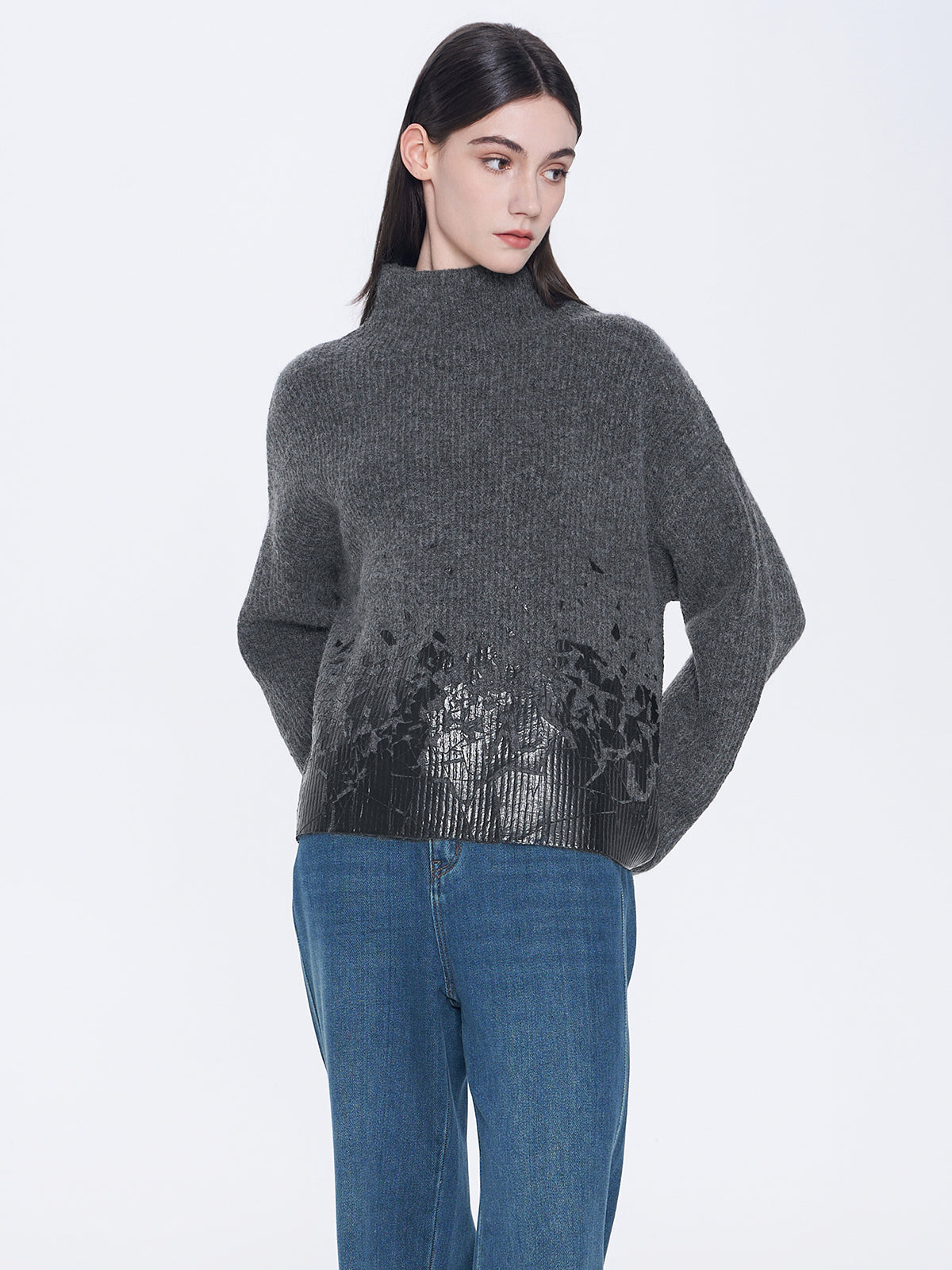 Mock Neck Printing Sweater