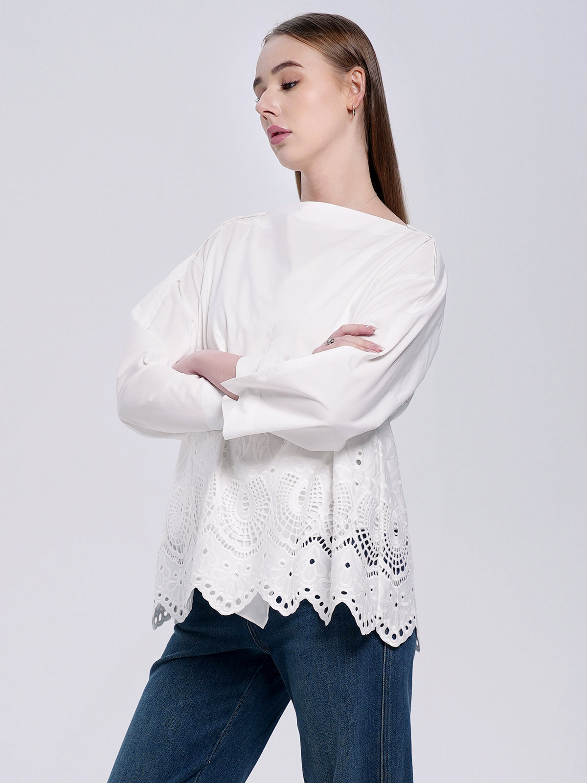 White Boho cutout long sleeve blouse with back keyhole detail